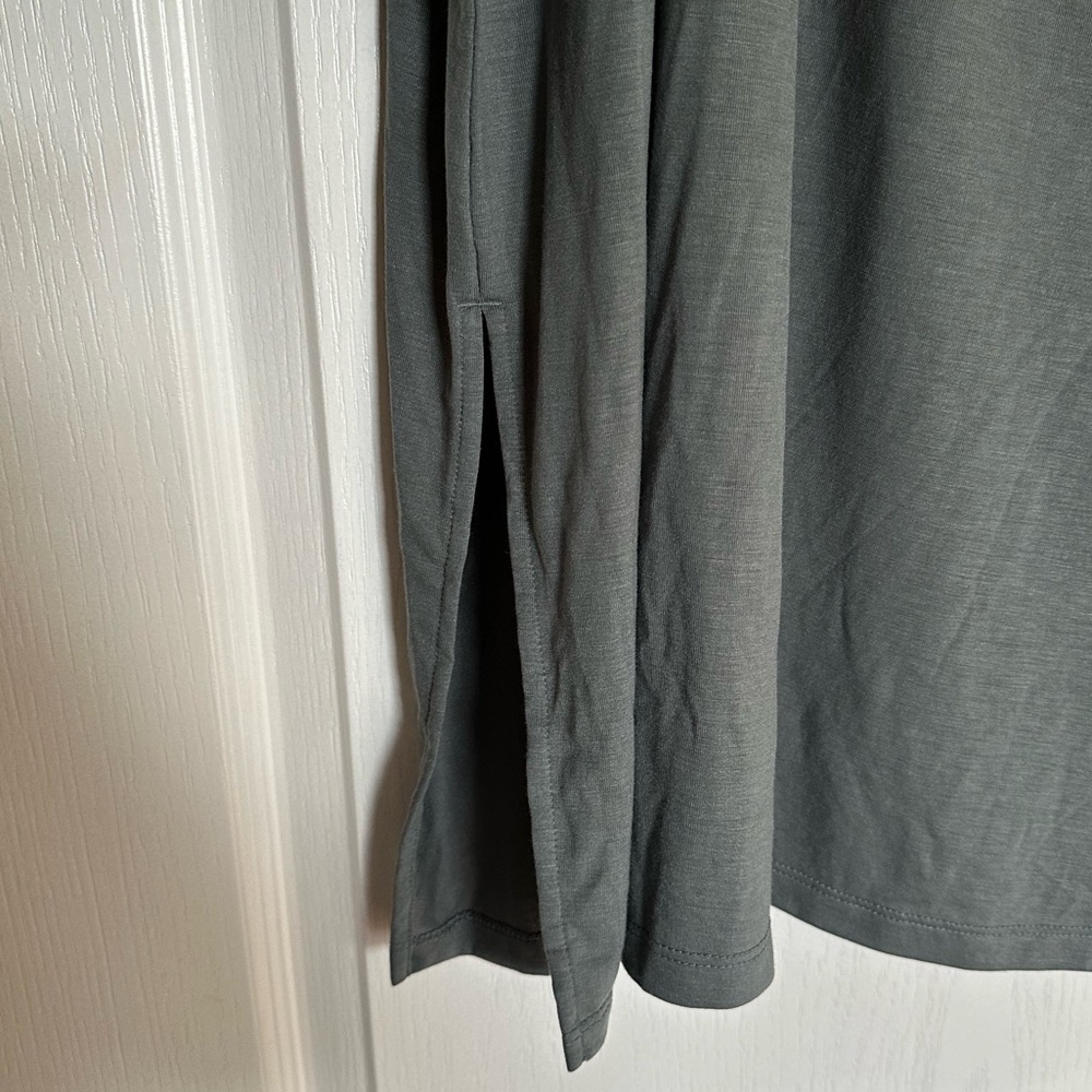 Active Tunic - Picture 3 of 4